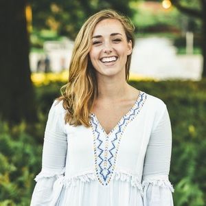 Meet your Posher, Emma